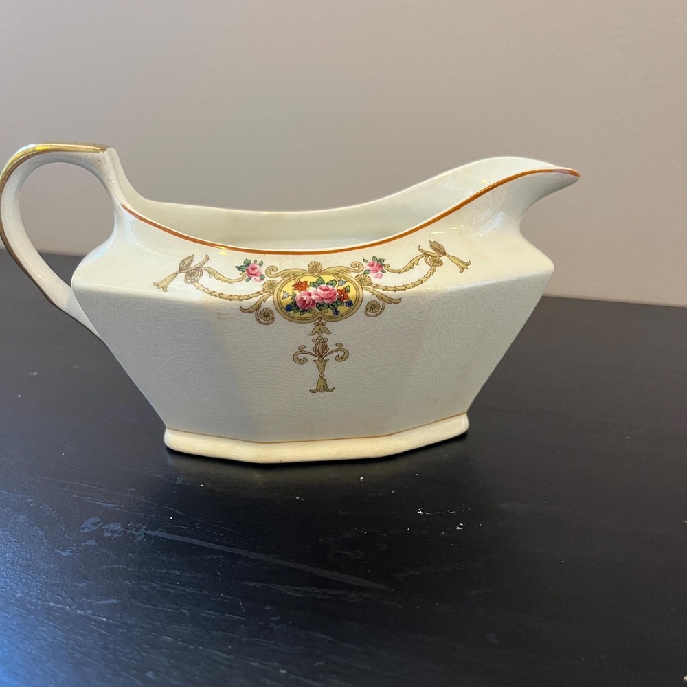 French‎ P Belclair elegant cottage gravy boat sauce serving dish Made in France